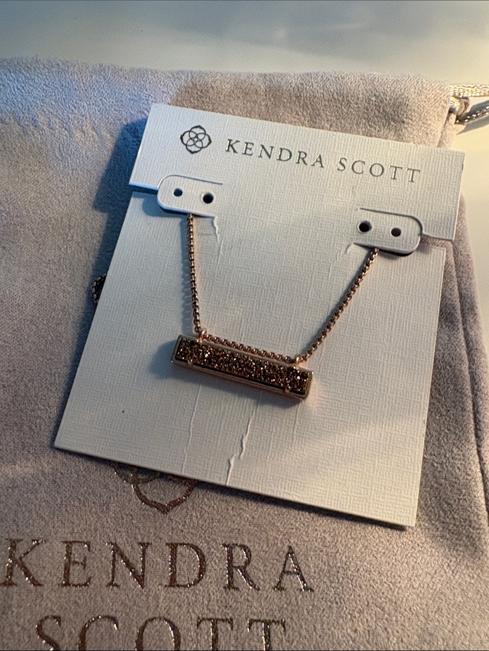 Kendra Scott Leanor Necklace in Rose Gold Tone Drusy necklace - Picture 3 of 4